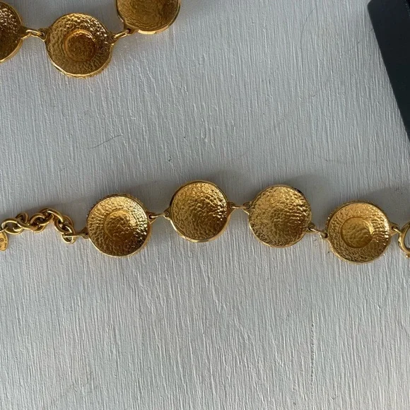 Chanel Vintage 31 Rue Cambon Medallion Collar Necklace & Bracelet - Picture 9 of 10